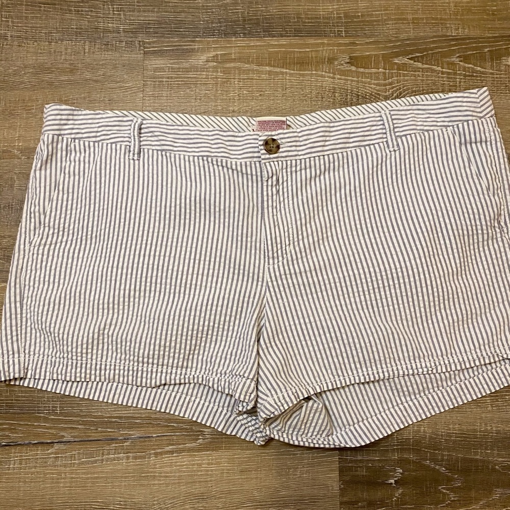 White and Gray Stripe (Seersucker) Shorts